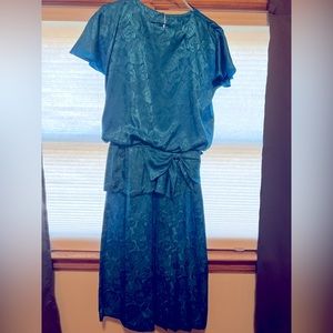 Vintage 80s Aqua drop waist bow peplum flutter sleeve shoulder pads floral dress